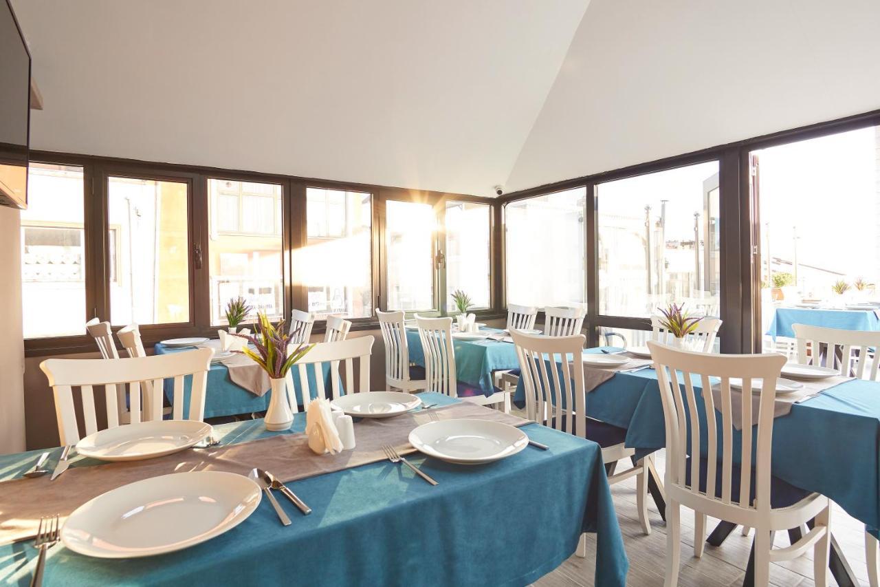 Renzo Istanbul Exterior photo